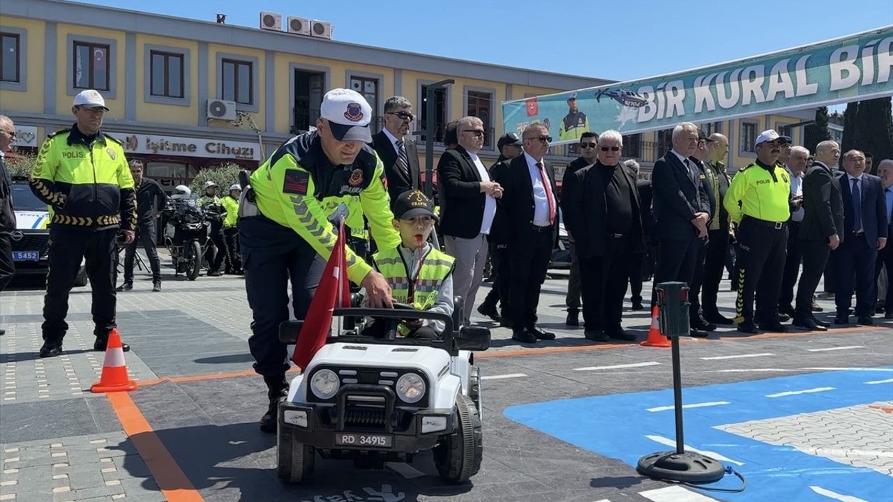 Samsun'da Trafik Eğitimi: Karayolu Trafik Haftası Etkinlikleri