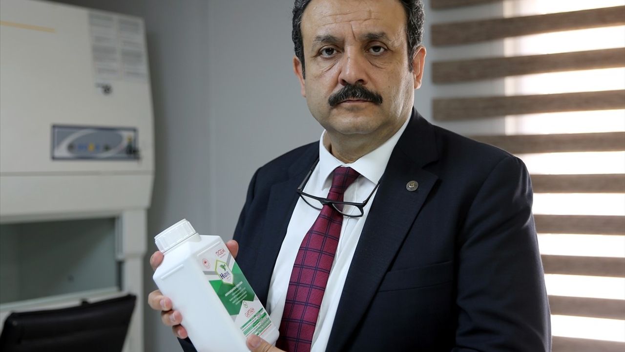 Şanlıurfa'da 'Hızır' Mikrobiyal Gübresi Çiftçilerin Hizmetinde