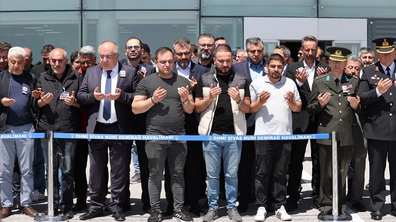 Şehit Astsubay Kıdemli Çavuş Emre Polat, Sivas'ta Uğurlandı