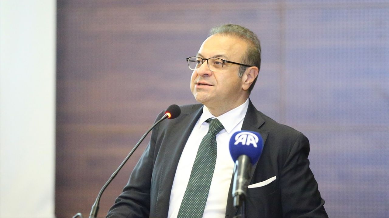 Siirt'te AB ile İlişkiler Konferansı: Büyükelçi Bağış'ın Vizyonu