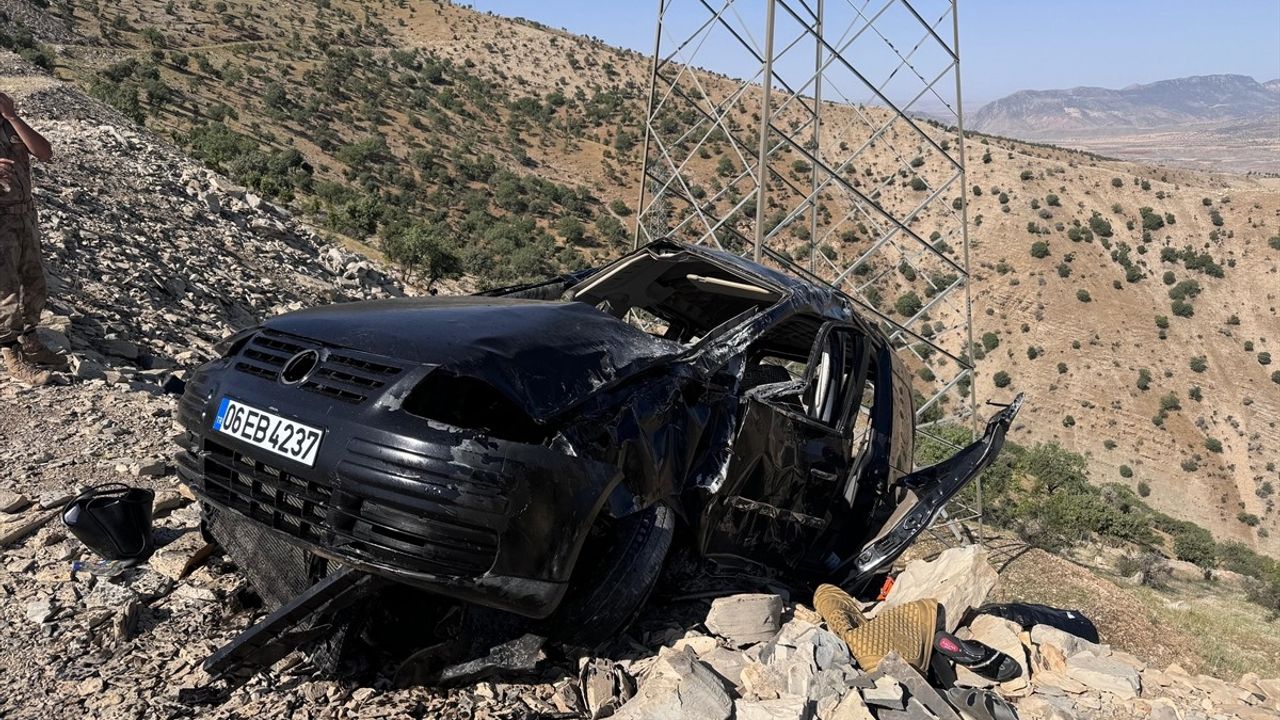 Şırnak'ta Trafik Kazası: 3 Kişi Hayatını Kaybetti