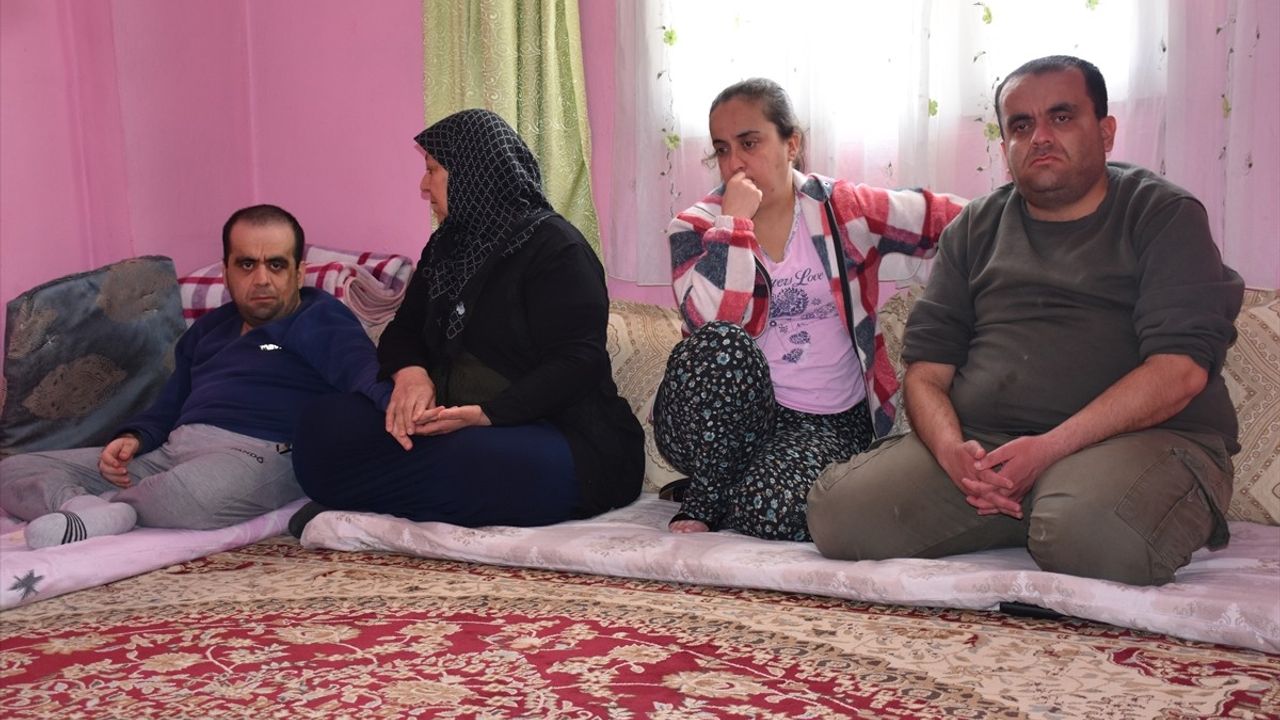 Şırnak'taki Annelerin Şefkati: Engelli ve Hasta Çocuklarına Bağlılık