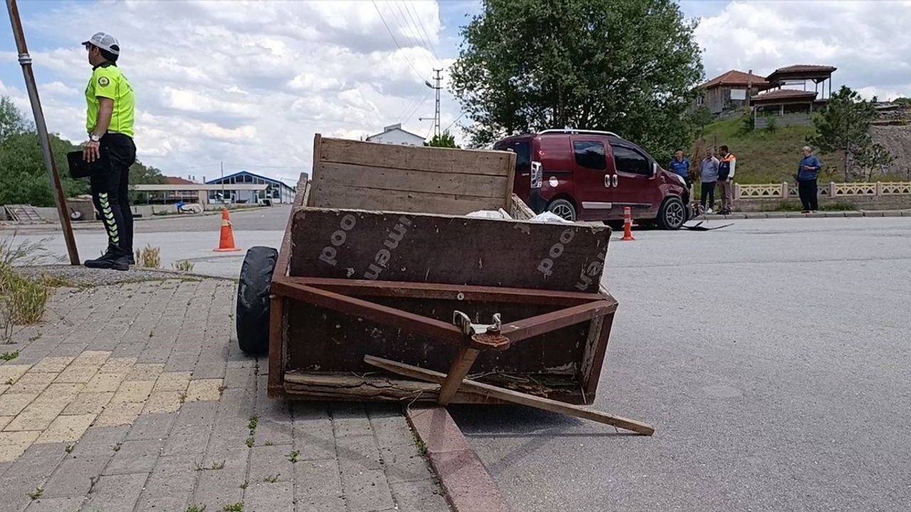 Sivas'ta Trafik Kazası: 7 Yaralı