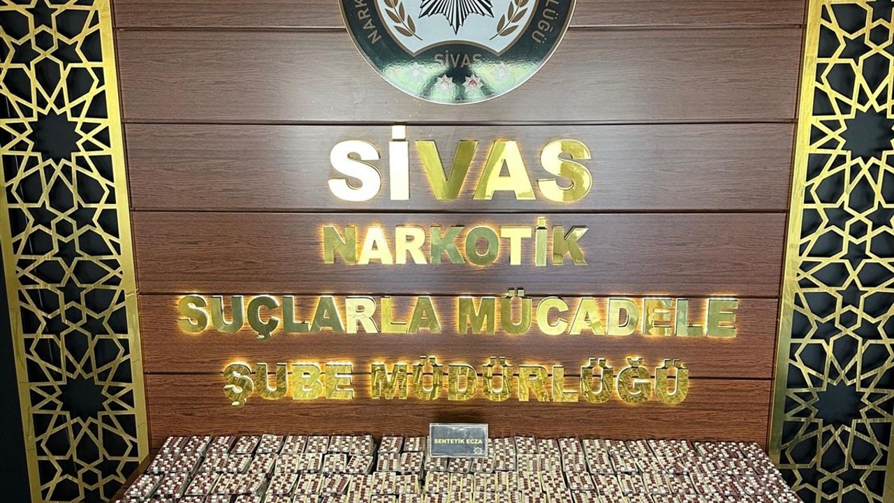 Sivas'ta Uyuşturucu Operasyonu: 3 Tutuklama