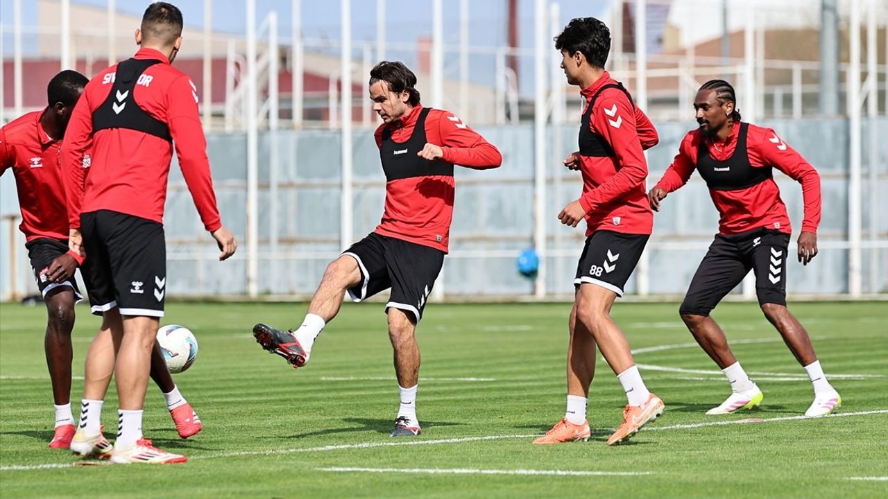 Sivasspor Bodrum FK Maçına Hazırlıklarını Sürdürüyor
