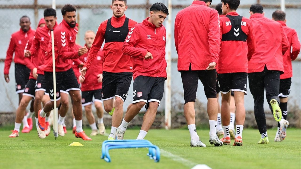 Sivasspor, Galatasaray Maçına Hazırlanıyor