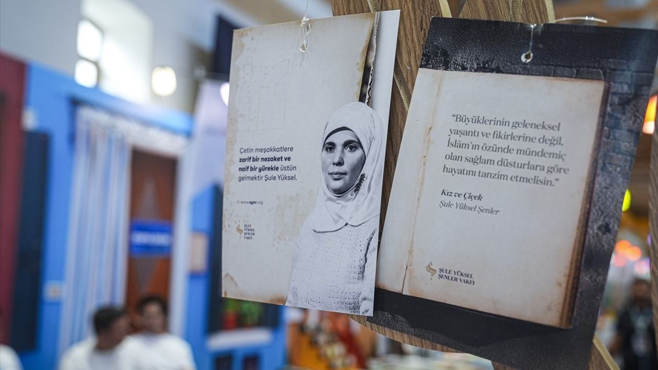 Şule Yüksel Şenler 3. Kitap ve Kültür Günleri Açıldı