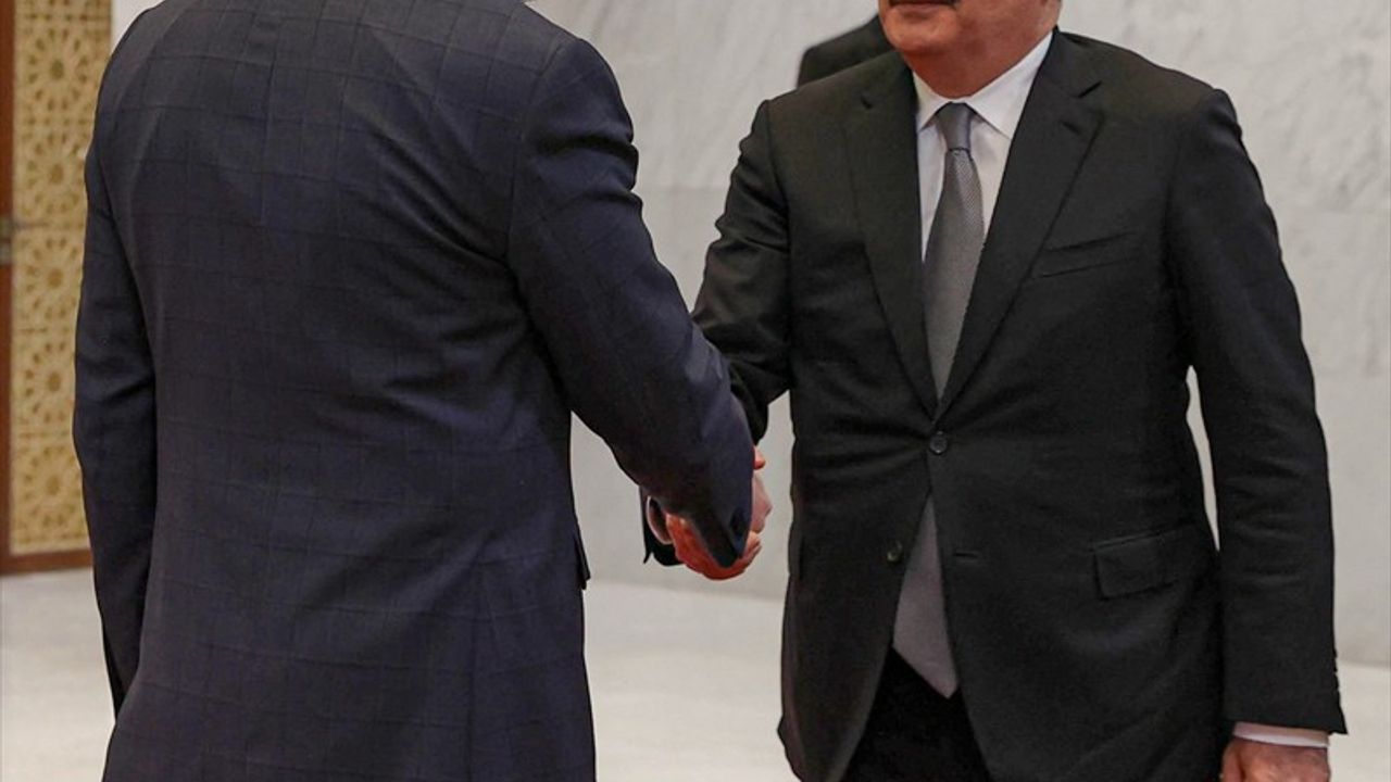 Suriye Cumhurbaşkanı Şara, Azerbaycan Heyetini Kabul Etti