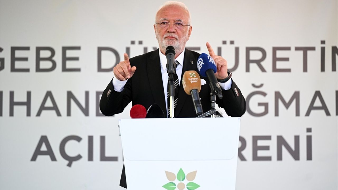 Tarım ve Orman Bakanı Yumaklı'dan Kayseri'de Süt Üretimi ve Hayvancılık Destekleri Açıklamaları