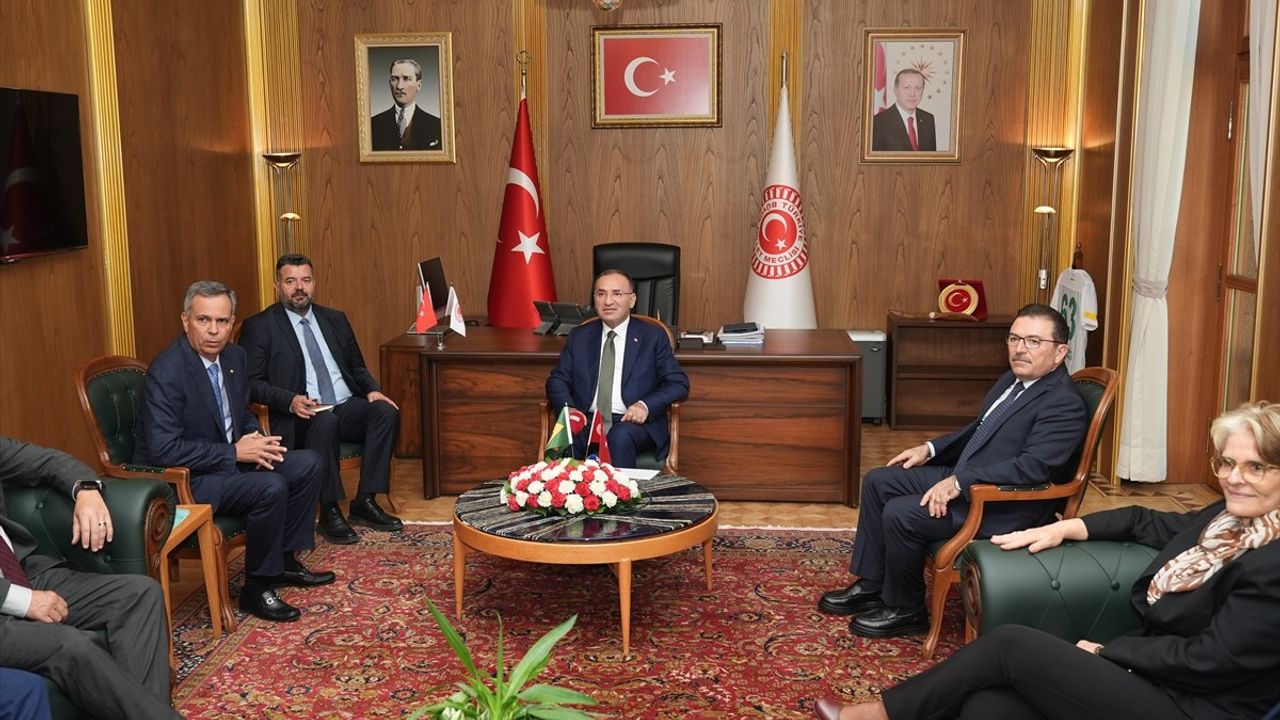TBMM Başkanvekili Bozdağ, Brezilya-Türkiye Dostluk Grubu Başkanı Mendonçe'yi Ağırladı