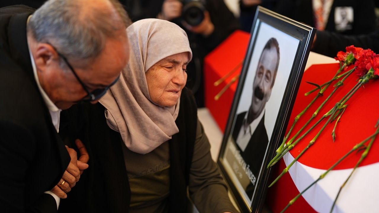 TBMM Başkanvekili Sırrı Süreyya Önder'in Cenaze Töreni