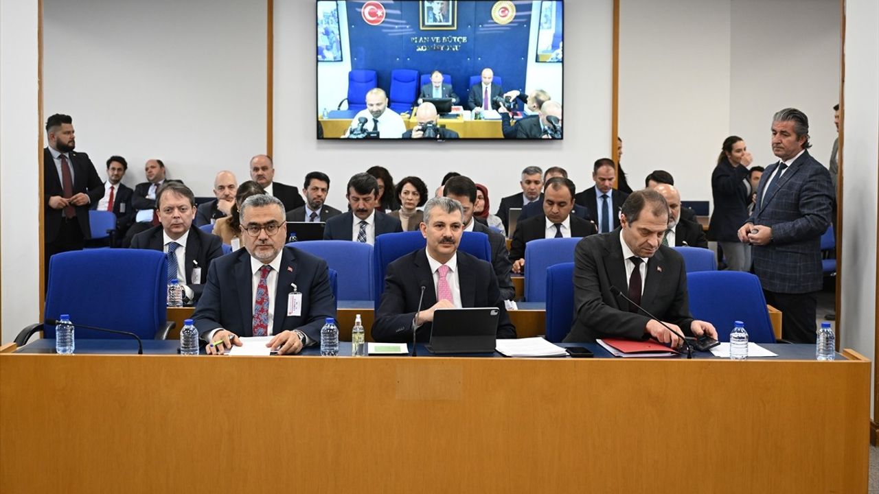 TBMM'de Kanun Teklifinin Görüşmeleri Başladı