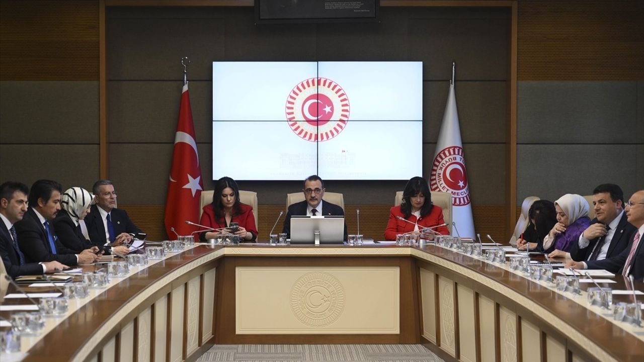 TBMM Yapay Zeka Araştırma Komisyonu Son Toplantısını Gerçekleştirdi