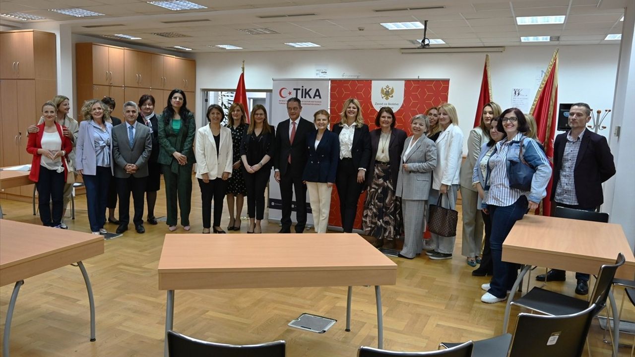 TİKA, Karadağ'daki Eğitim Hizmetlerine Destek Veriyor