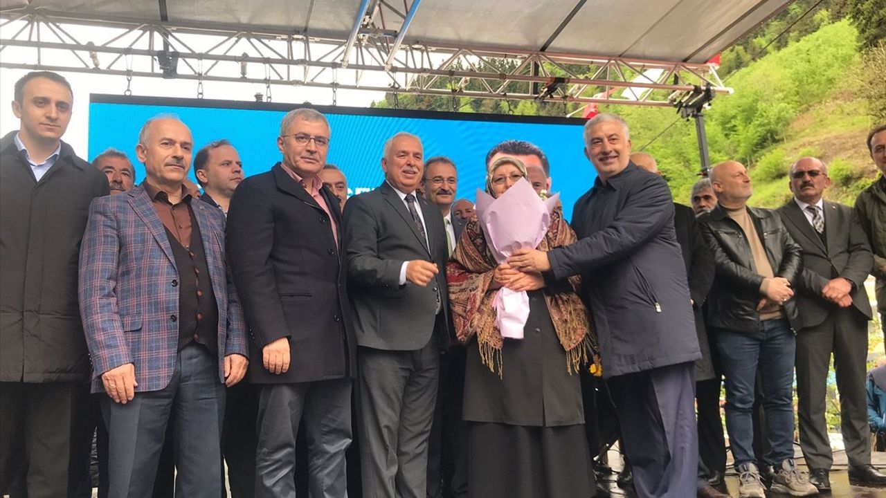 Trabzon'da 30. Hıdırellez Şenliği Coşkuyla Kutlandı