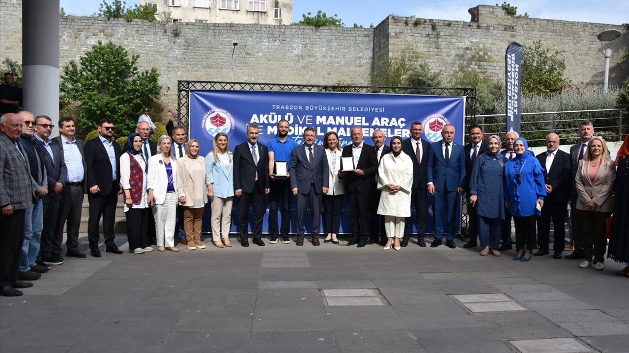 Trabzon'da Engellilere Destek: 142 Tekerlekli Sandalye ve Medikal Malzeme Temin Edildi