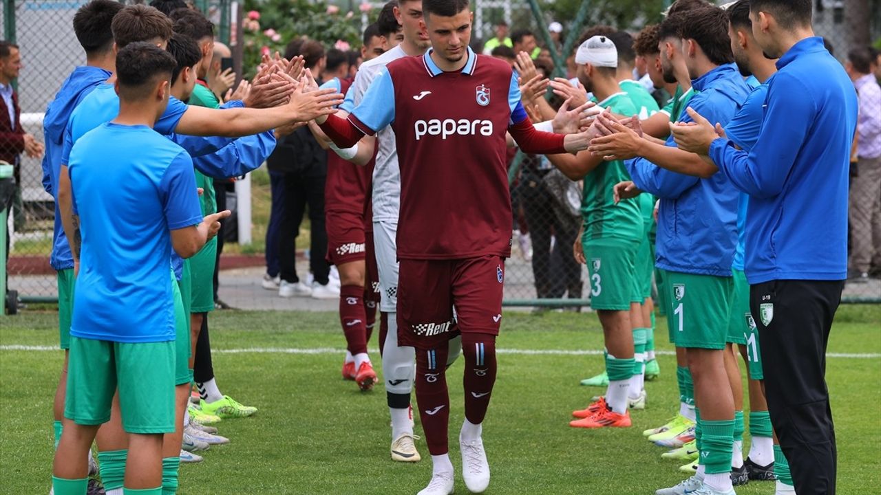 Trabzonspor 19 Yaş Altı Elit A Ligi'nde Şampiyonluk Kupasını Aldı