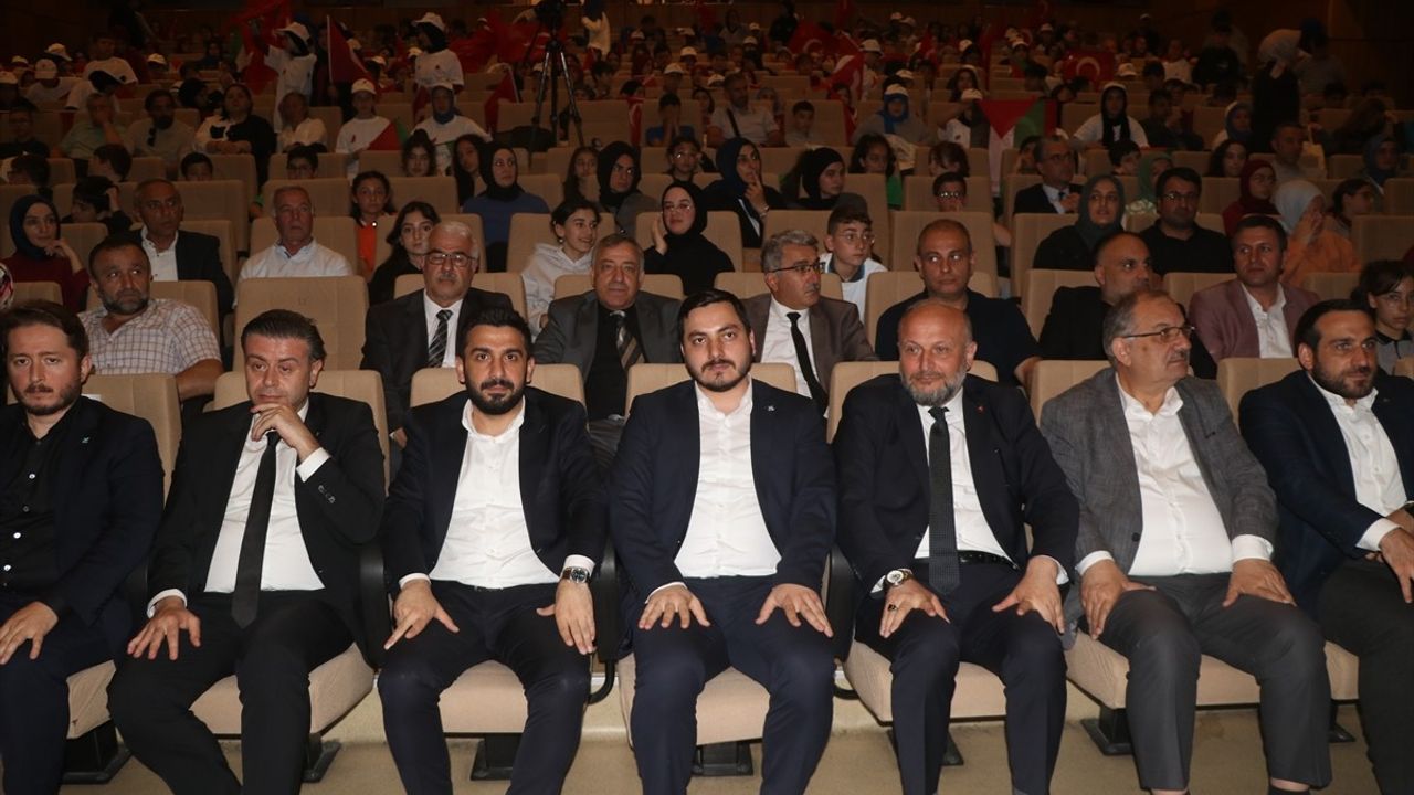 TÜGVA Genel Başkanı İbrahim Beşinci, Rize ve Artvin'de Yaz Okulu Tanıtımları Gerçekleştirdi