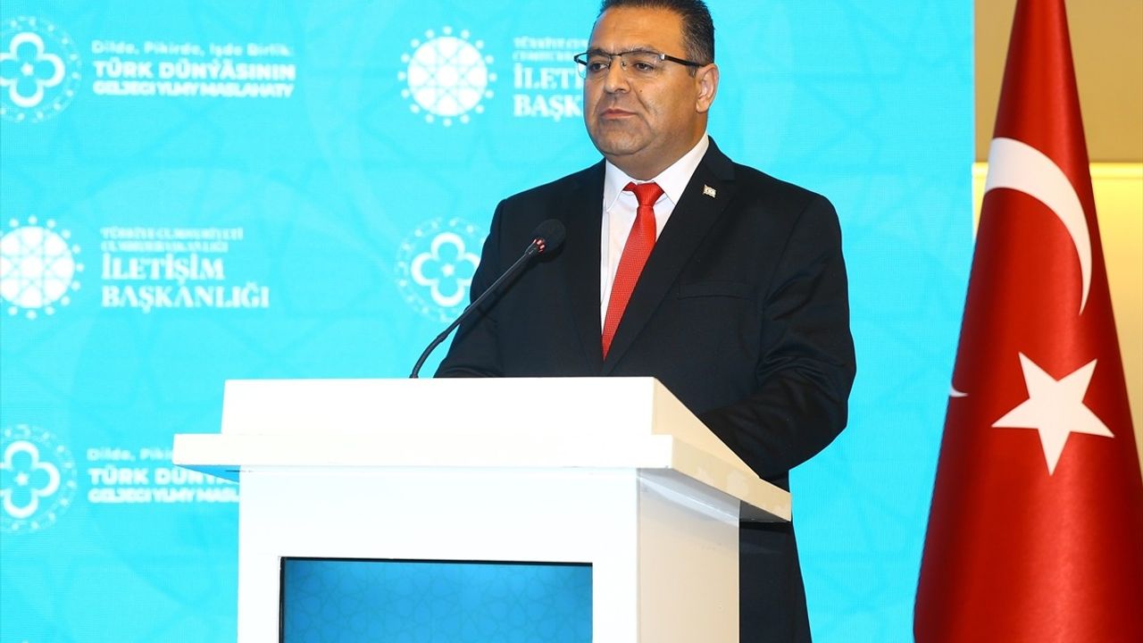 Türk Dünyasından KKTC'ye Destek Vurgusu Bakü'deki Panelde Ele Alındı