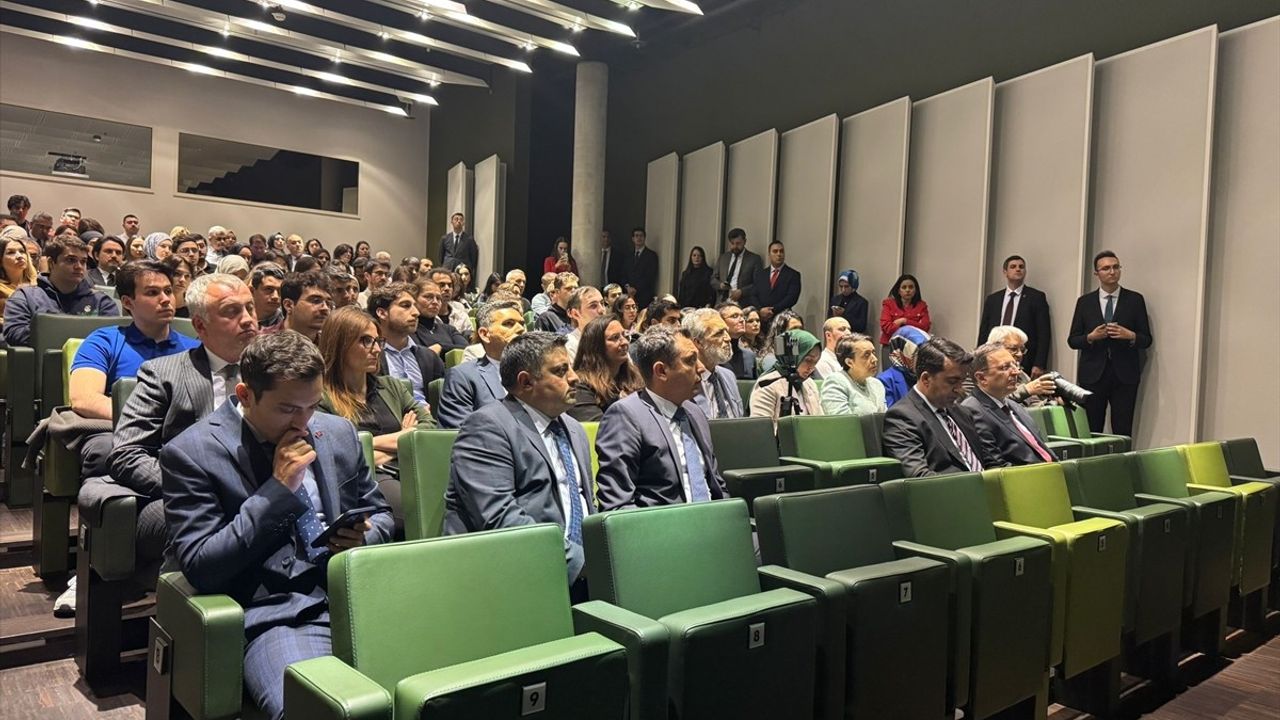 Türk Savunma Sanayi Berlin’de Öğrencilerle Buluştu