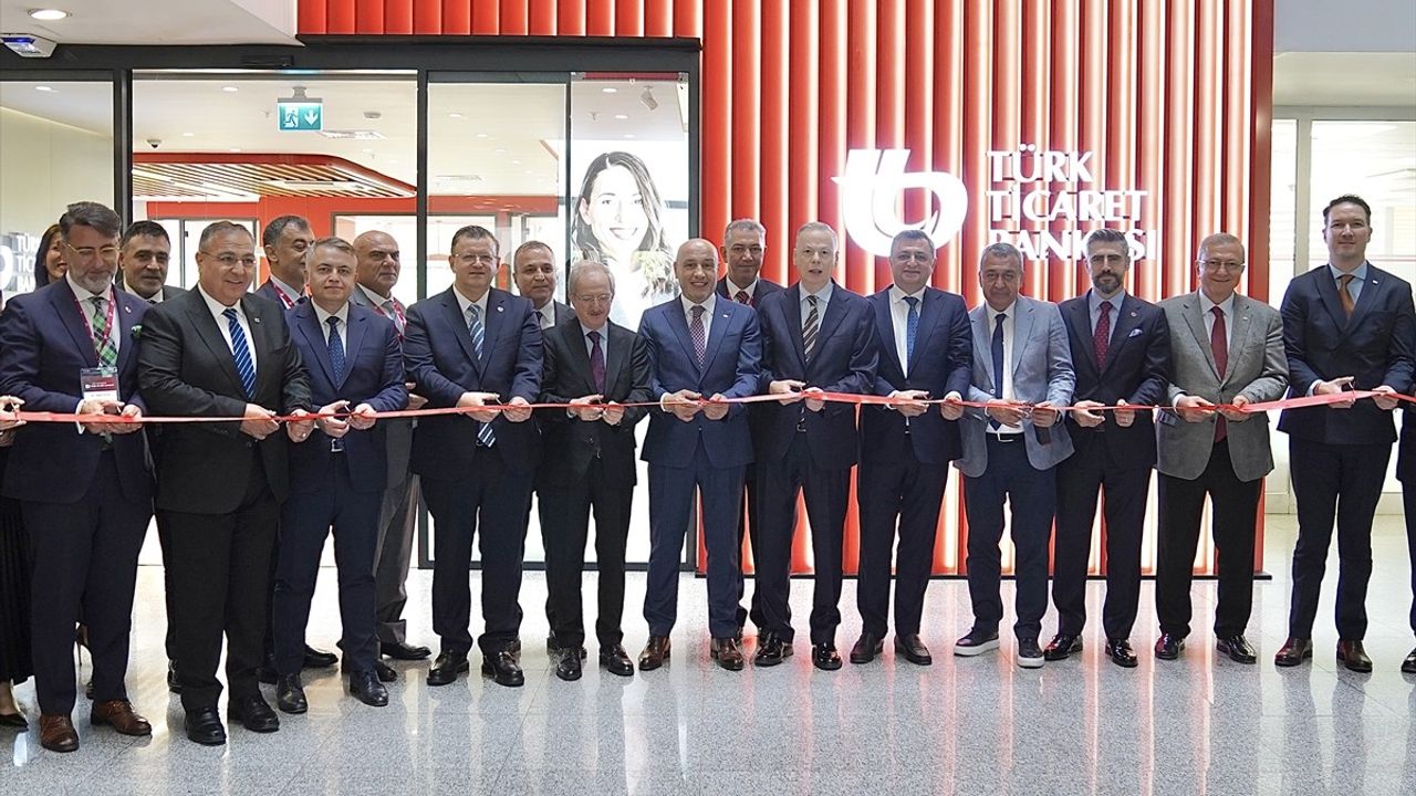 Türk Ticaret Bankası Yeniden Faaliyette
