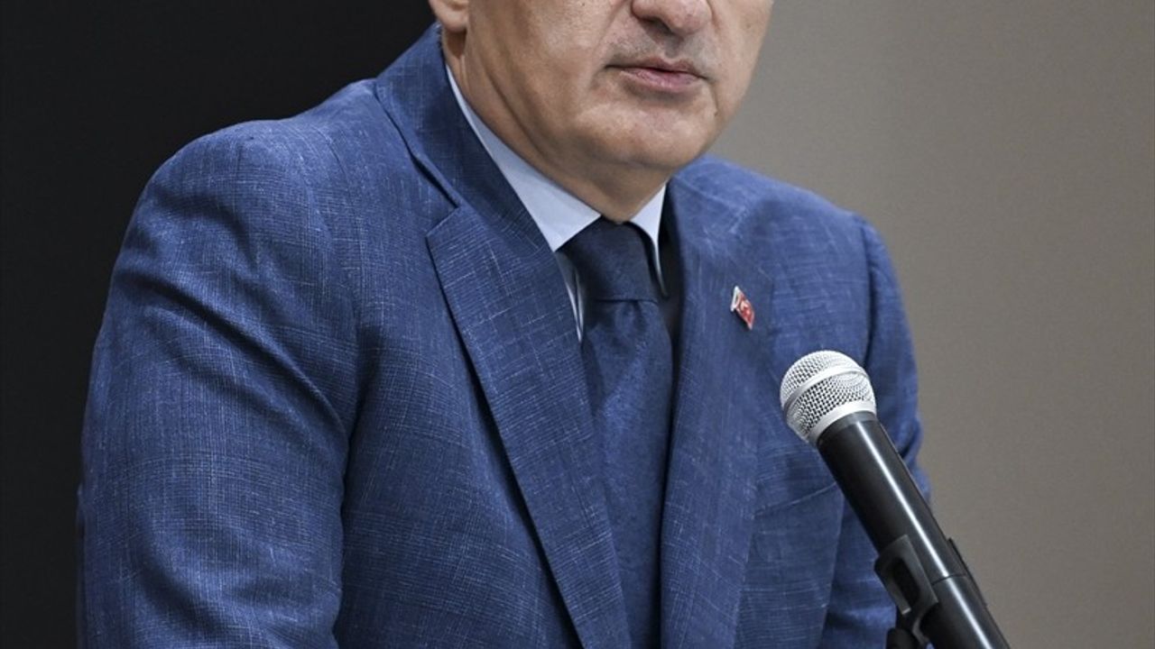 Uluslararası Sezai Karakoç Sempozyumu'nda Anlamlı Anma