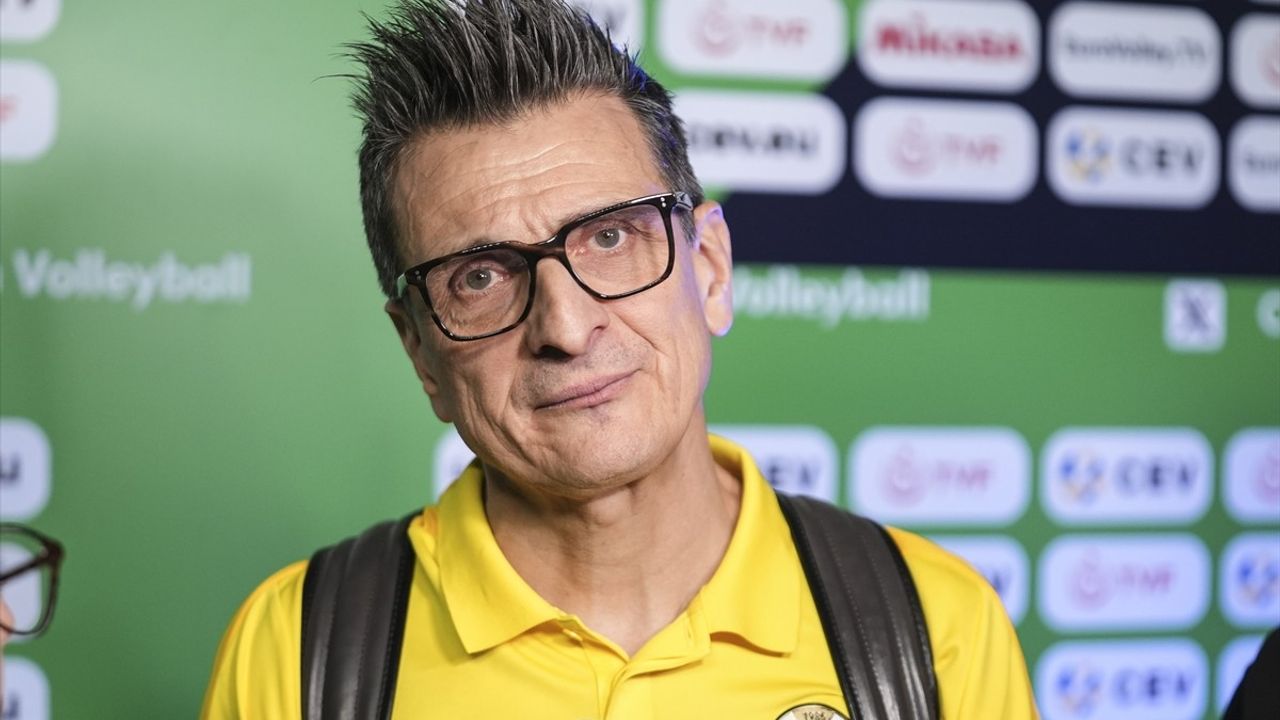 VakıfBank, CEV Şampiyonlar Ligi'nde Üçüncülük Maçında Milano'ya Yenildi