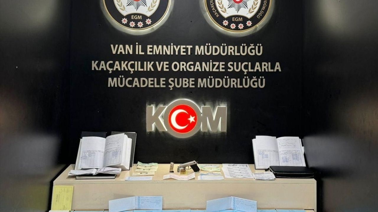 Van'da Emeklilere Yönelik Borçlandırma Operasyonu