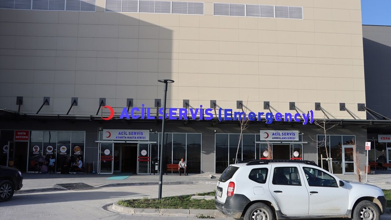 Yerköy'de Doğum Günü Pastasından Gıda Zehirlenmesi İddiası