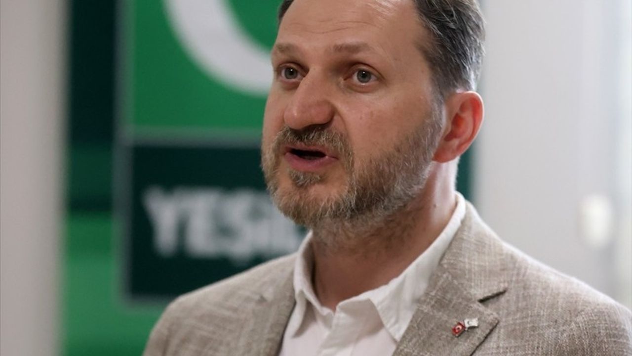 Yeşilay Başkanı Dinç Kırklareli'nde Gençlerle Buluştu