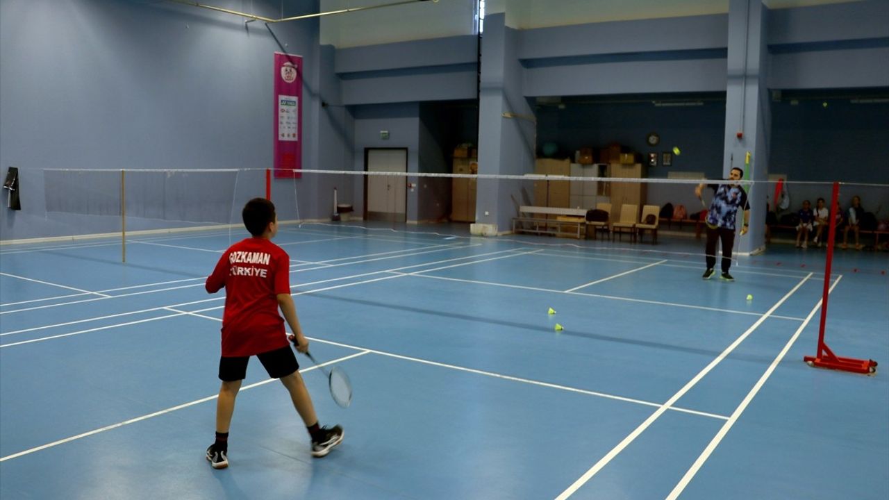 10 Yaşındaki Badmintoncu Muhammed Emin Gözkaman’ın Zirve Hedefi