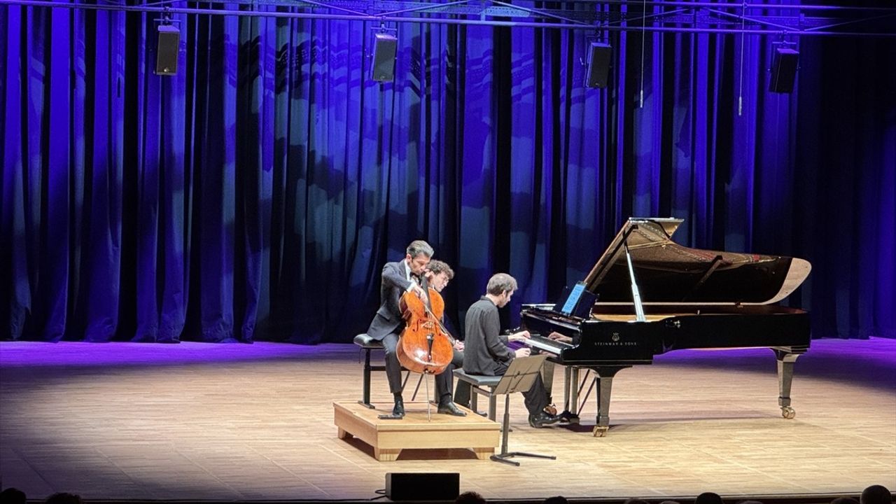 53. İstanbul Müzik Festivali'nde Müzik Dolu Anlar
