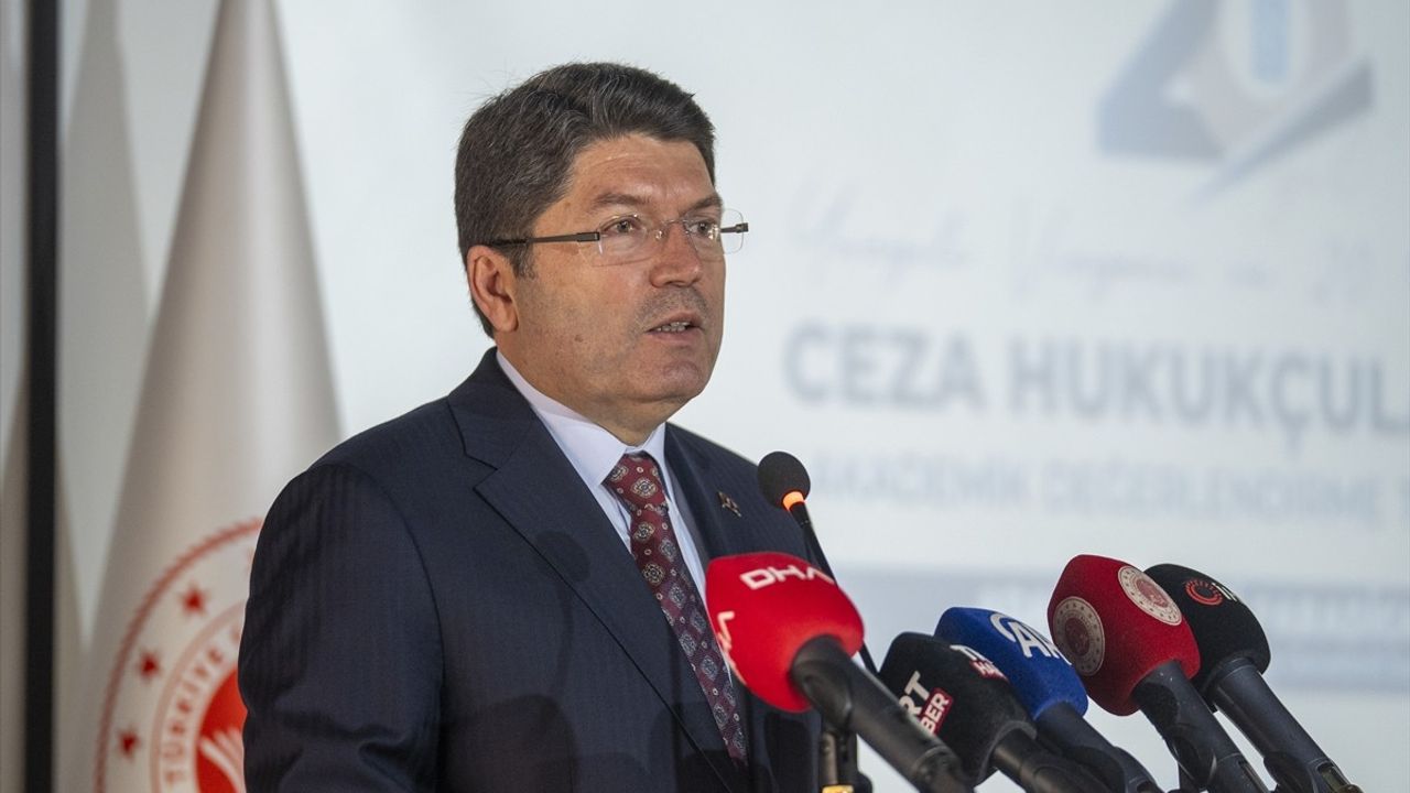 Adalet Bakanı Tunç'tan Denetimli Serbestlik Sistemi Açıklamaları
