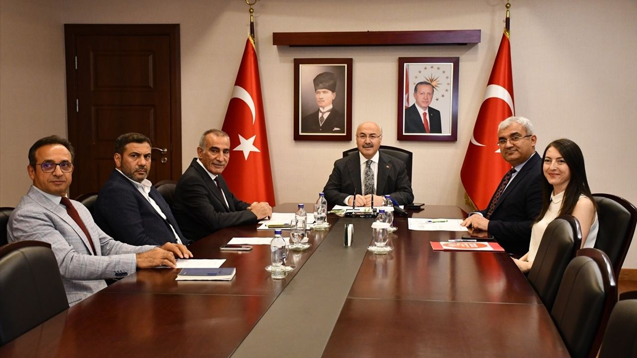 Adana'da Aile Yılı İndirim Kampanyası Başladı