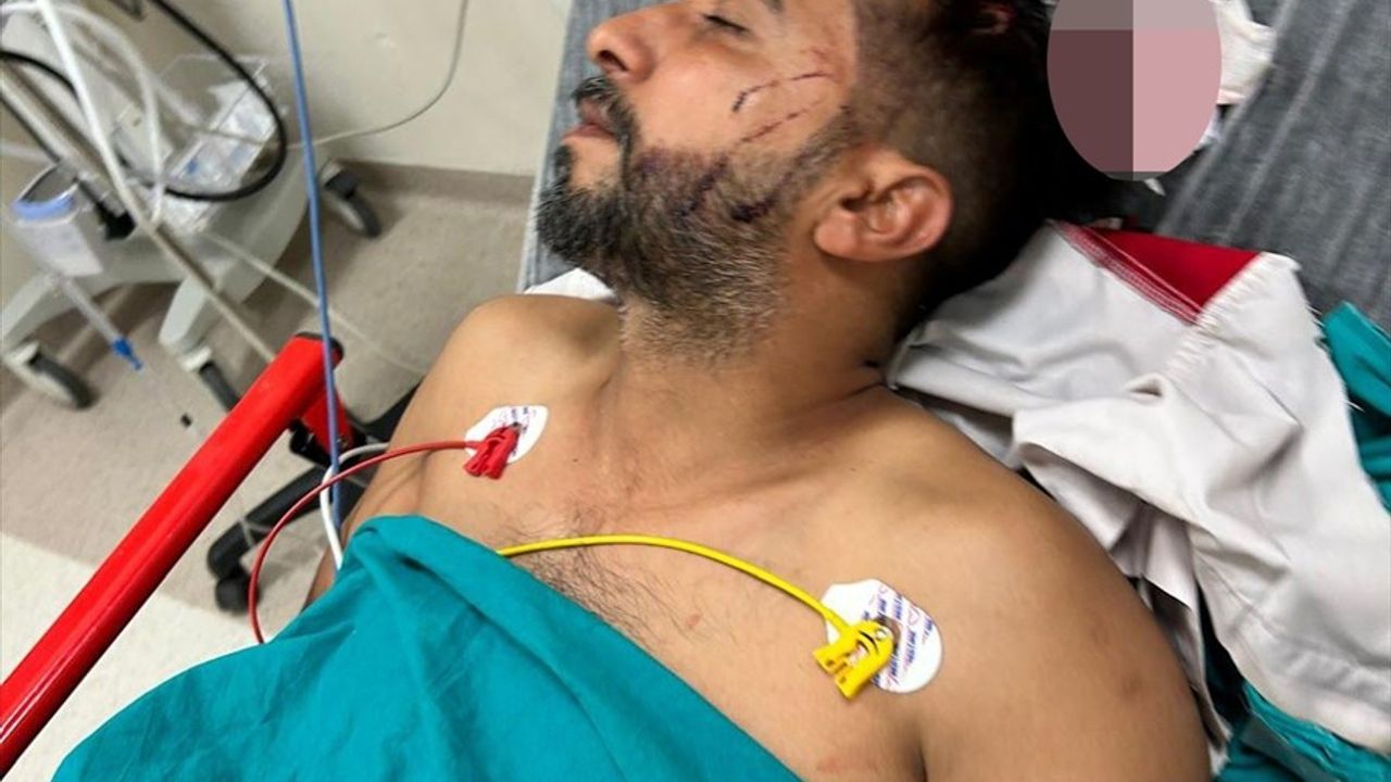 Adana'da Döner Ustasına Yorgun Mermi Isabet Etti