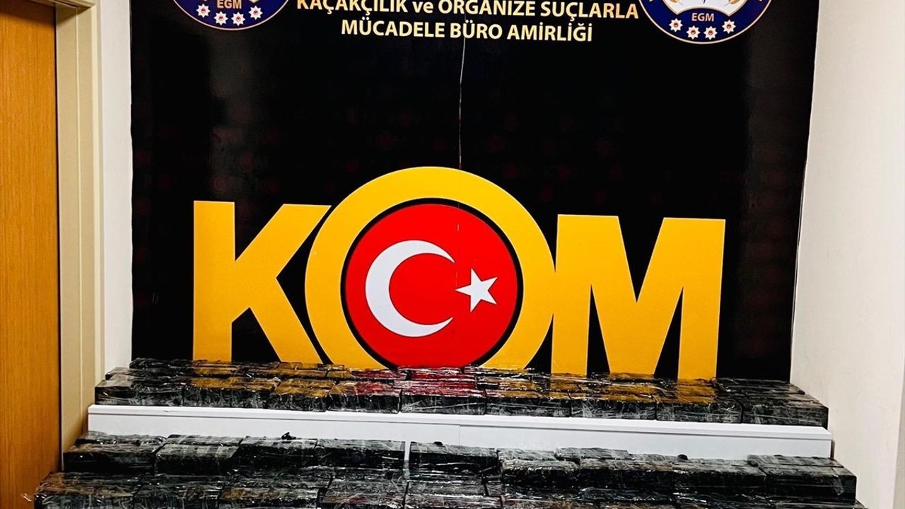 Adana'da Gümrük Kaçağı Elektronik Sigara Operasyonu
