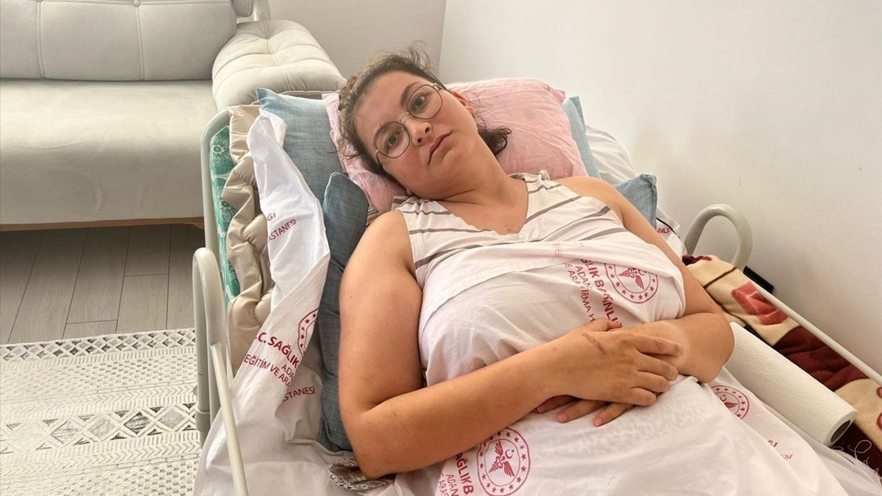 Adana'da Şiddet Kurbanı Kadın Yürüyemiyor