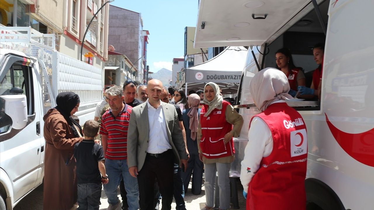 Ağrı'da DMD Hastası Çocuk için Kermes Düzenlendi