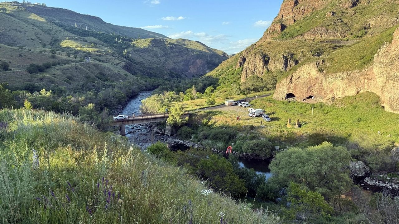 Ardahan'da Kura Nehri'nde İki Kişi Boğuldu