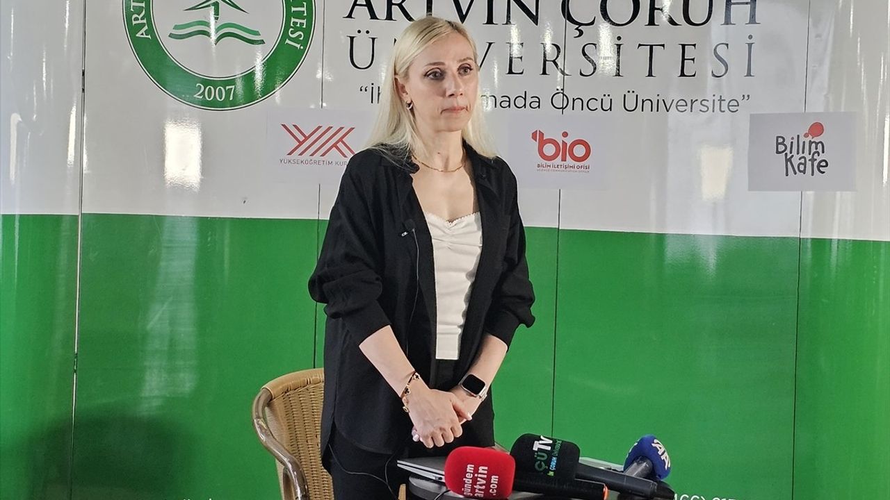 Artvin’de Tıbbi Aromatik Lezzetler Programı Düzenlendi