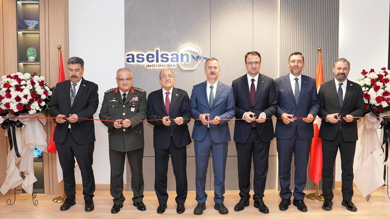 ASELSAN Endonezya Ofisini Açtı ve 5 Stratejik Anlaşma İmzaladı