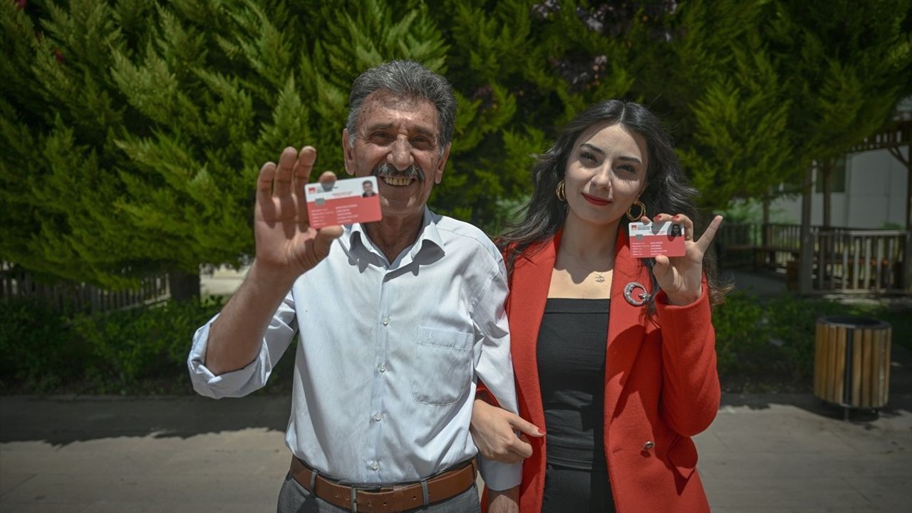 Baba-Kız İkili Eğitimi Tamamlıyor