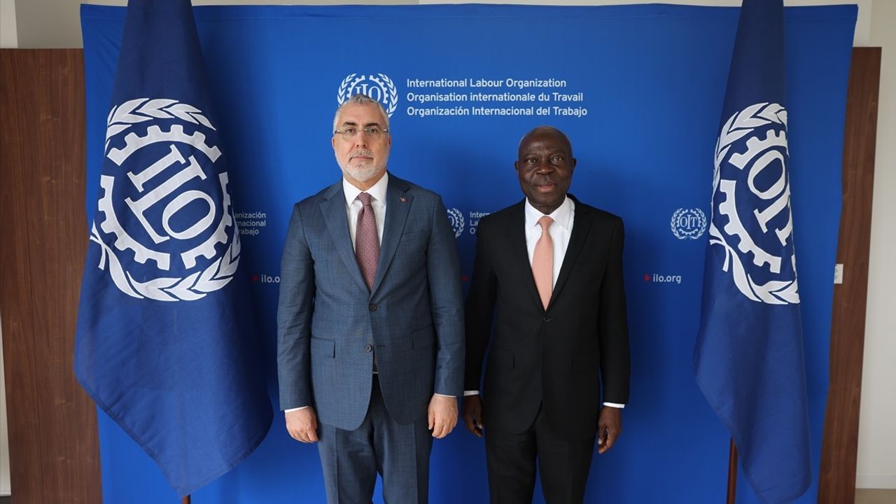 Bakan Işıkhan, ILO Genel Direktörü Houngbo ile Önemli Bir Görüşme Gerçekleştirdi