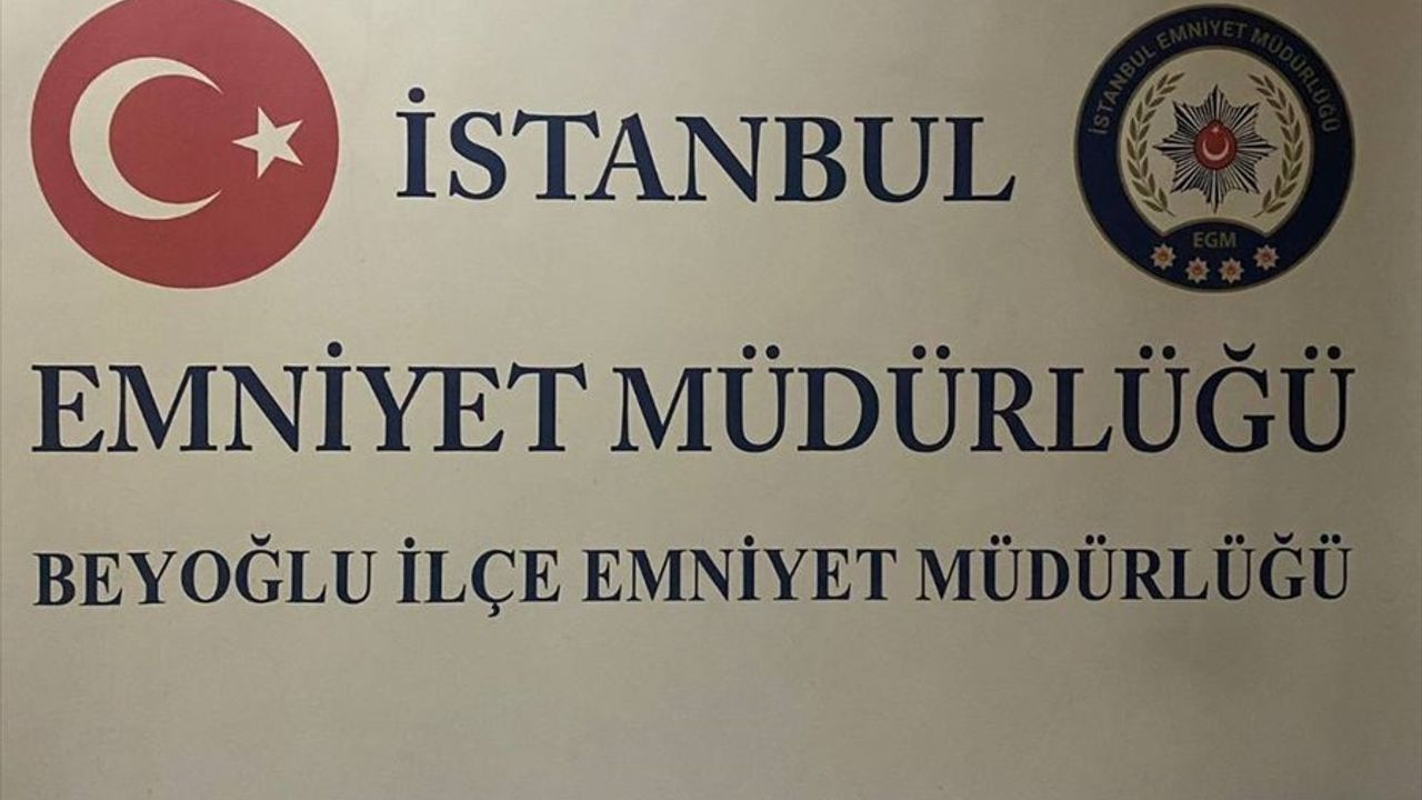 Beyoğlu'nda Eğlence Mekanında Beyzbol Sopalı Kavga