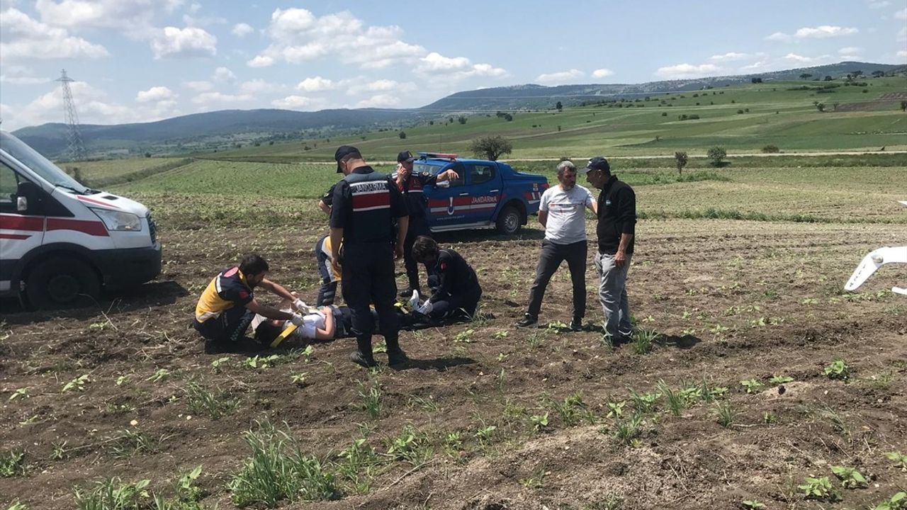 Bilecik'te Eğitim Uçağı Zorunlu İniş Yaptı
