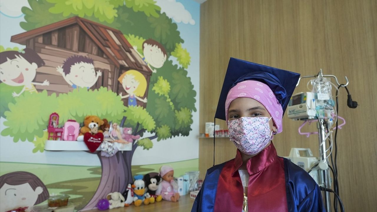 Bilkent Şehir Hastanesi'nde Karne Şenliği Heyecanı