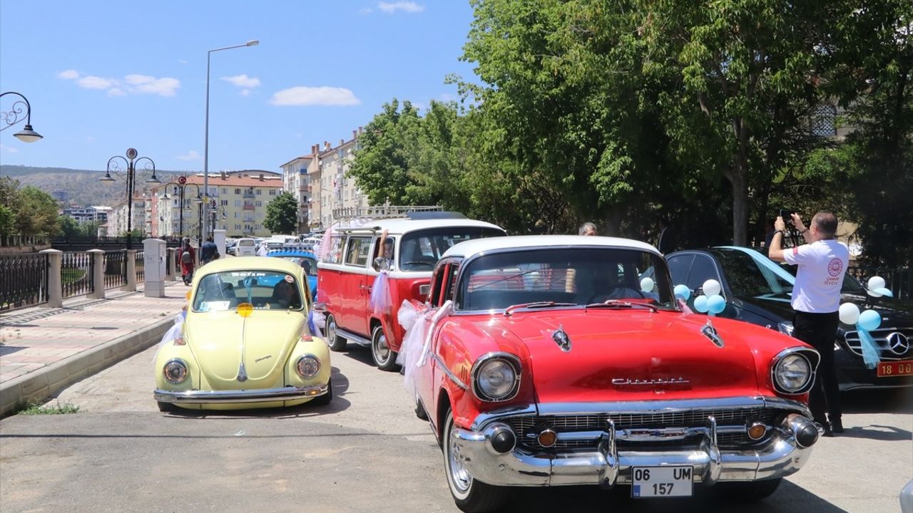 Çankırı'da 41 Çocuk İçin Coşkulu Sünnet Şöleni Düzenlendi