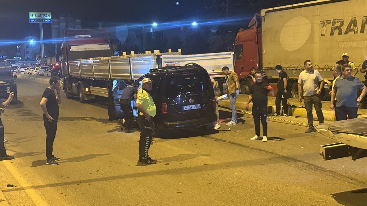 Çankırı'da Trafik Kazası: 5 Özel Harekat Kursiyerinden 2'si Hayatını Kaybetti