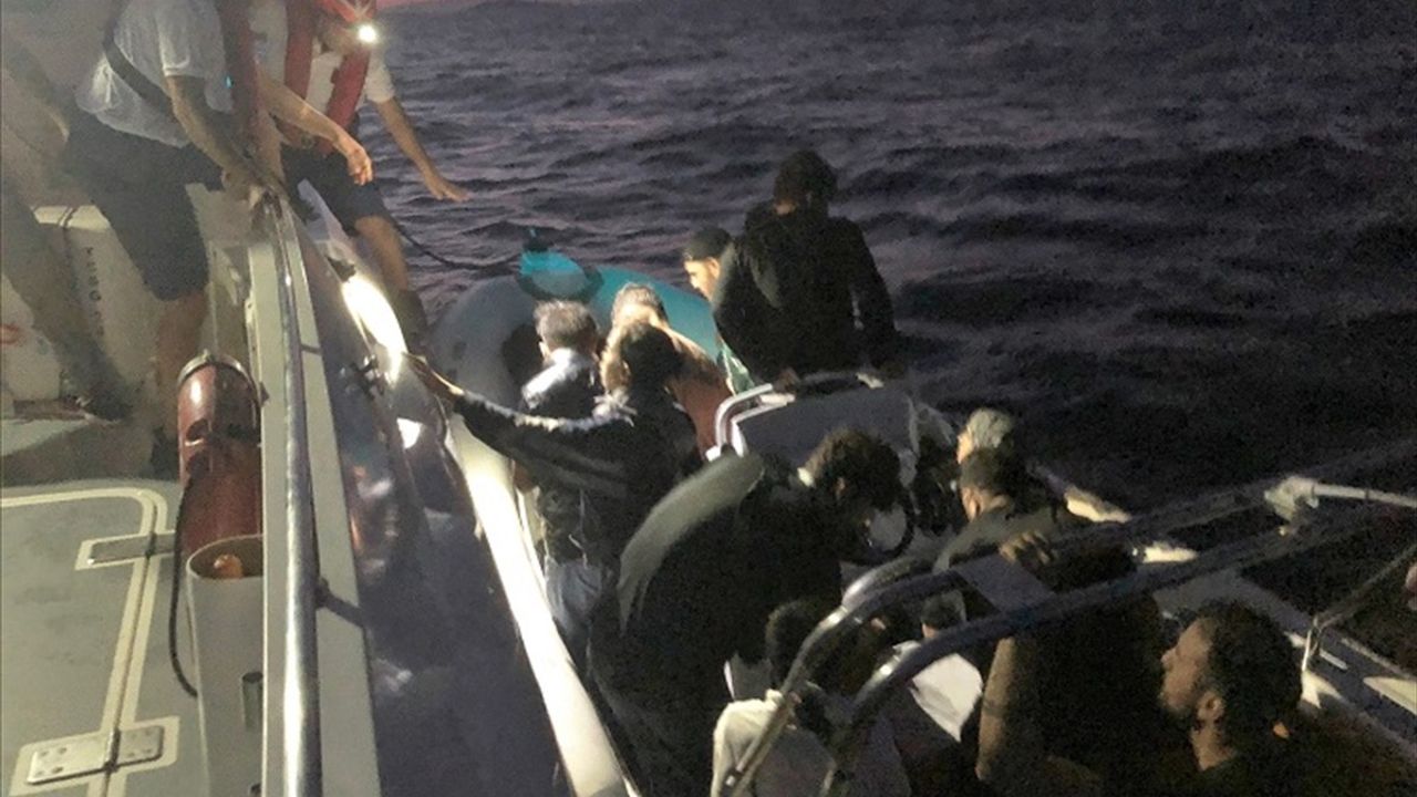 Çeşme Açıklarında Düzensiz Göçmen Kurtarma Operasyonu