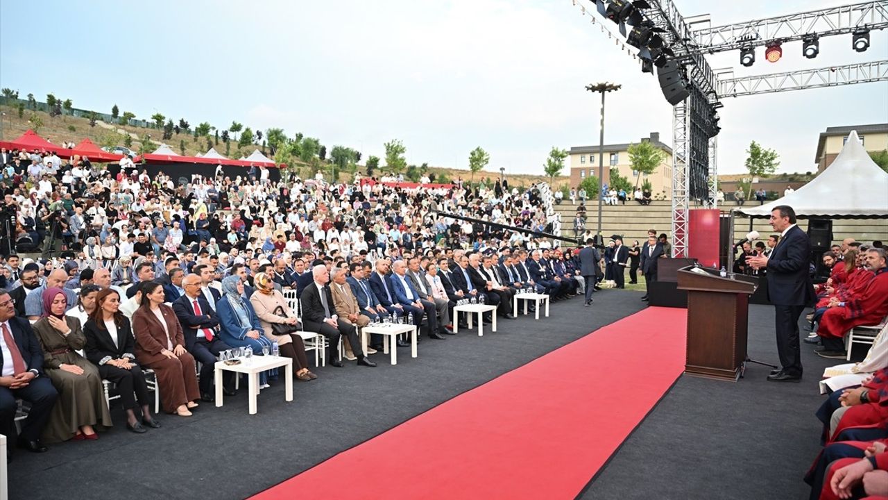 Cevdet Yılmaz: Eğitimde Fırsat Eşitliği ve Üniversitelerin Rolü
